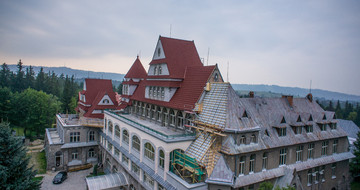 GERARD Heritage Spanish Red Heritage Spanish red, Poland, Zakopane hospital