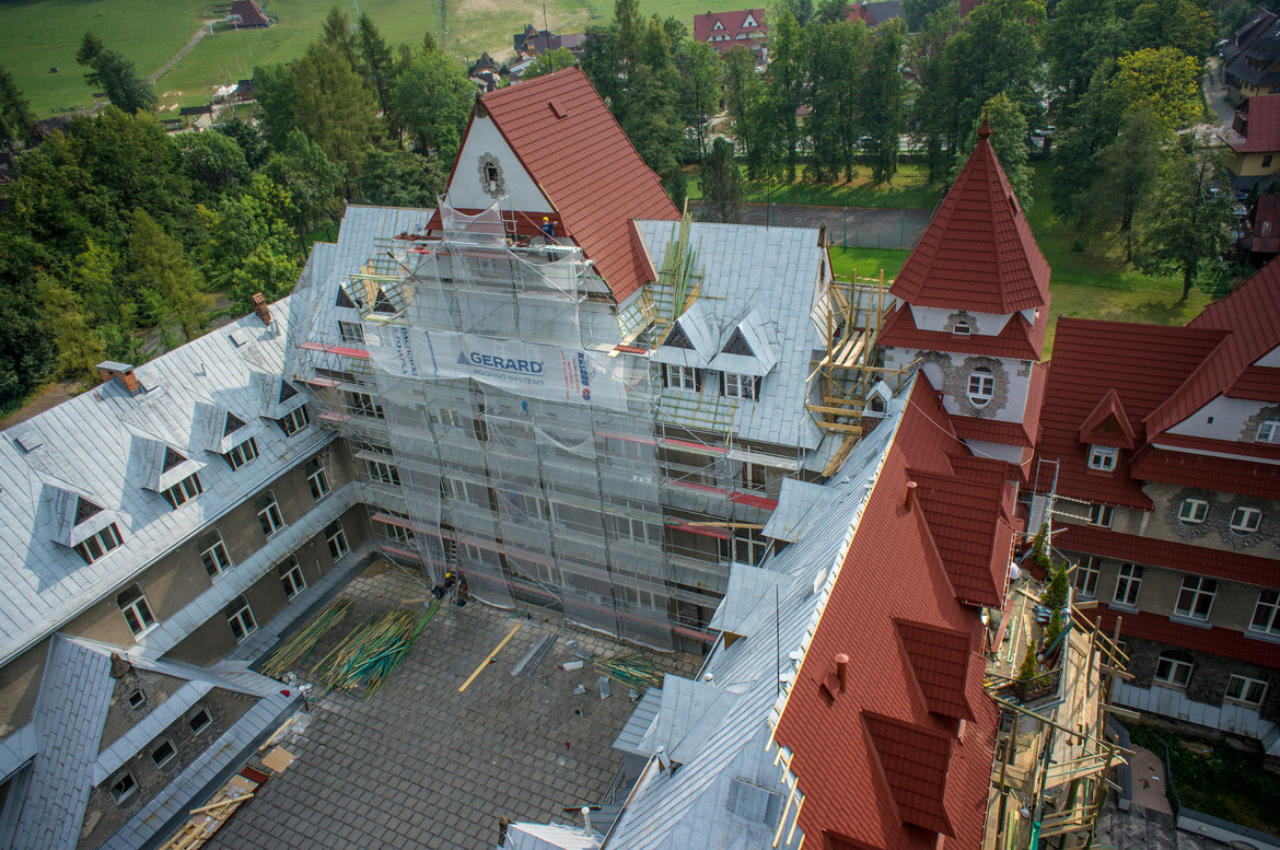 GERARD Heritage Spanish Red Heritage Spanish red, Poland, Zakopane hospital