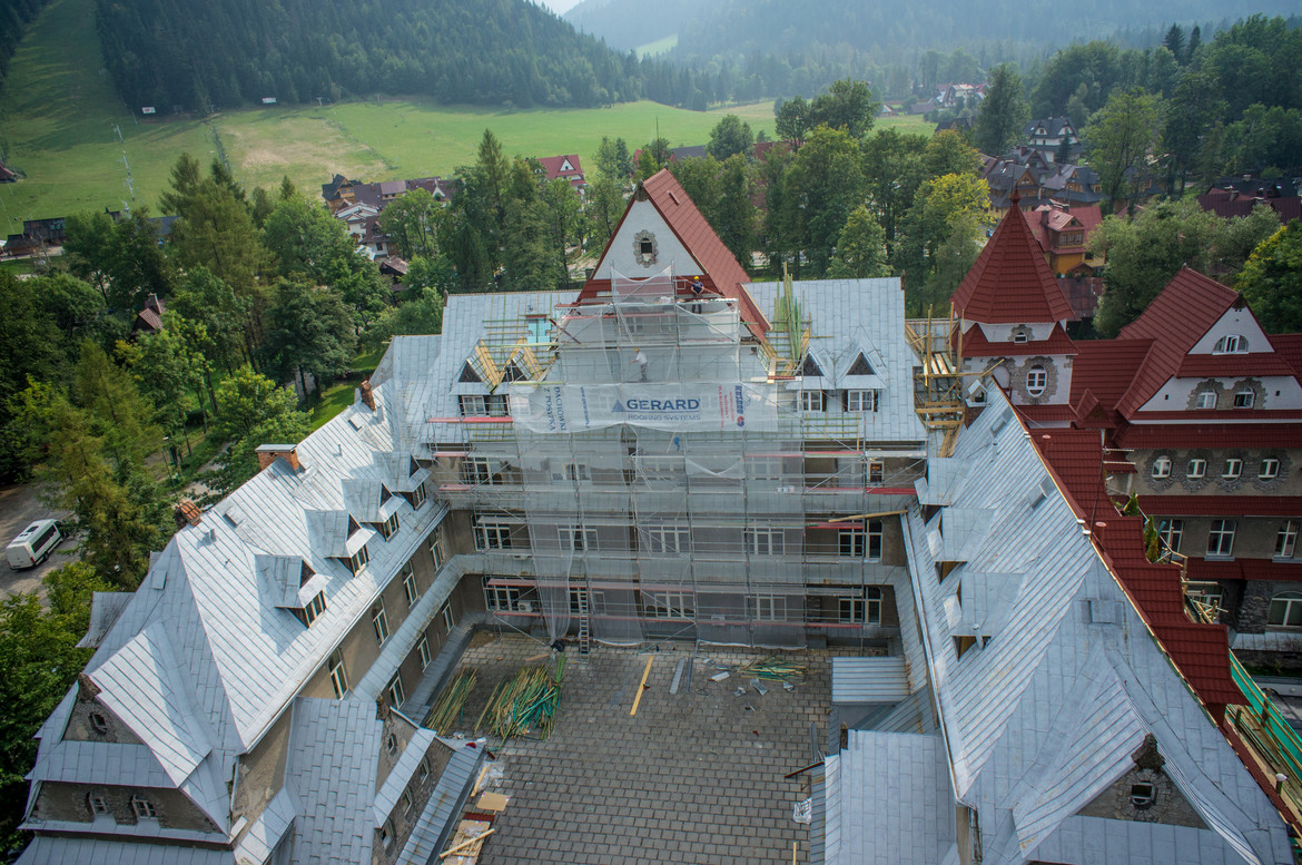 GERARD Heritage Spanish Red Heritage Spanish red, Poland, Zakopane hospital