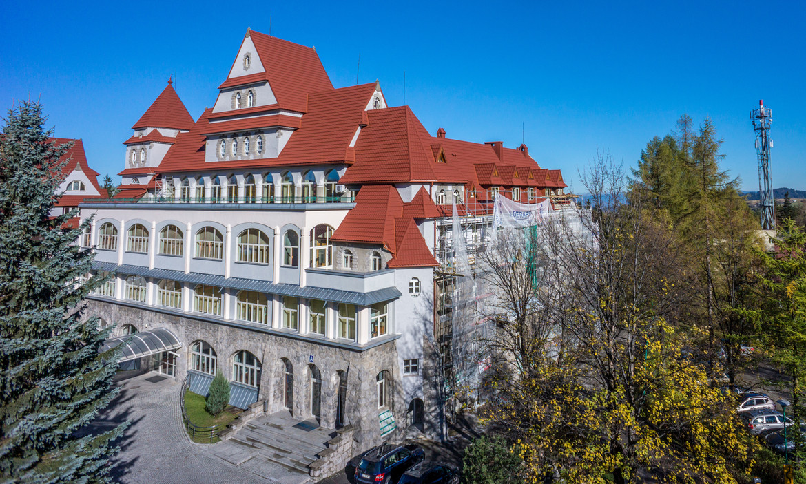 GERARD Heritage Spanish Red Heritage Spanish red, Poland, Zakopane hospital
